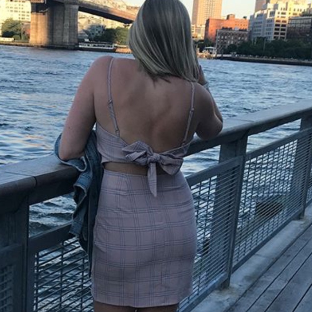 Pink plaid mini dress bow tie back medium - Picture 3 of 4